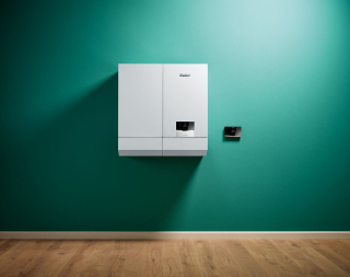 Vaillant VU 25CS/1-7 ecoTEC exclusive + VIH Q 75 vedľa kotla
